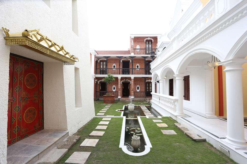 קטמנדו Baber Mahal Vilas - The Heritage Hotel מראה חיצוני תמונה
