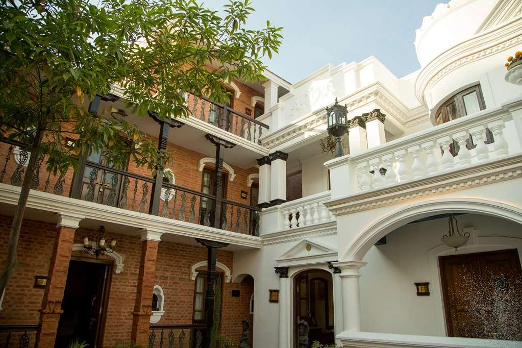 קטמנדו Baber Mahal Vilas - The Heritage Hotel מראה חיצוני תמונה