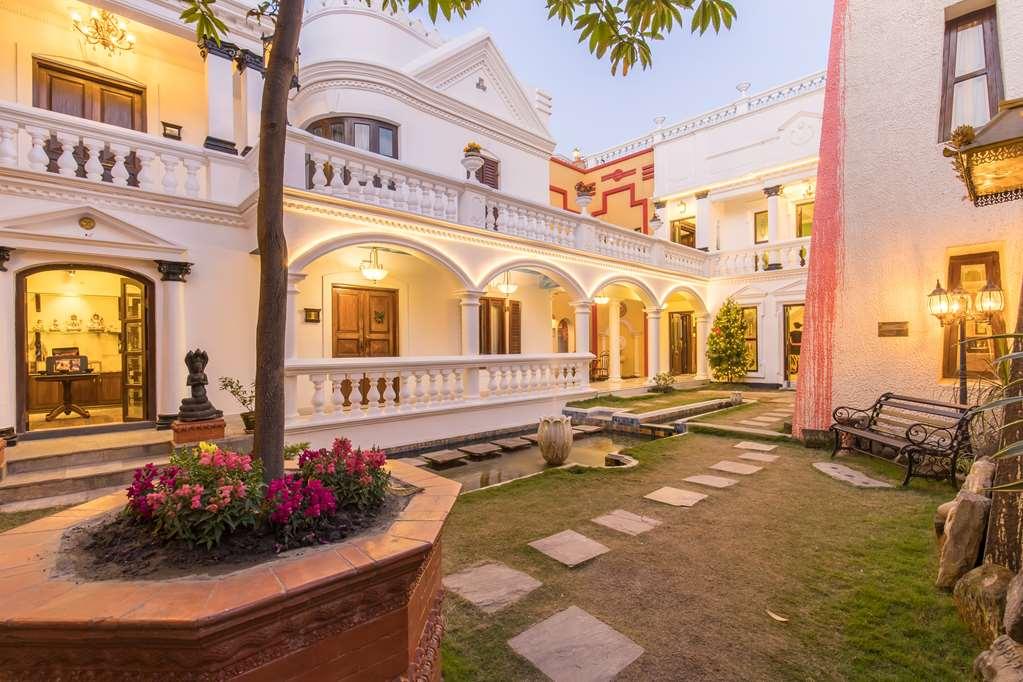 קטמנדו Baber Mahal Vilas - The Heritage Hotel מראה חיצוני תמונה