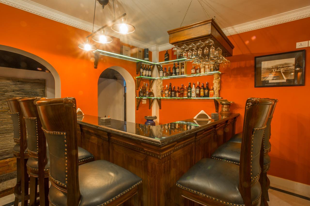קטמנדו Baber Mahal Vilas - The Heritage Hotel מראה חיצוני תמונה