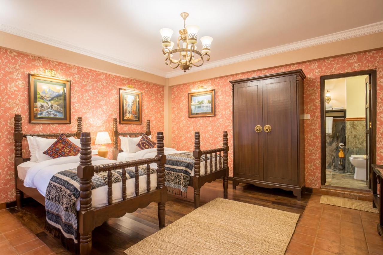 קטמנדו Baber Mahal Vilas - The Heritage Hotel מראה חיצוני תמונה