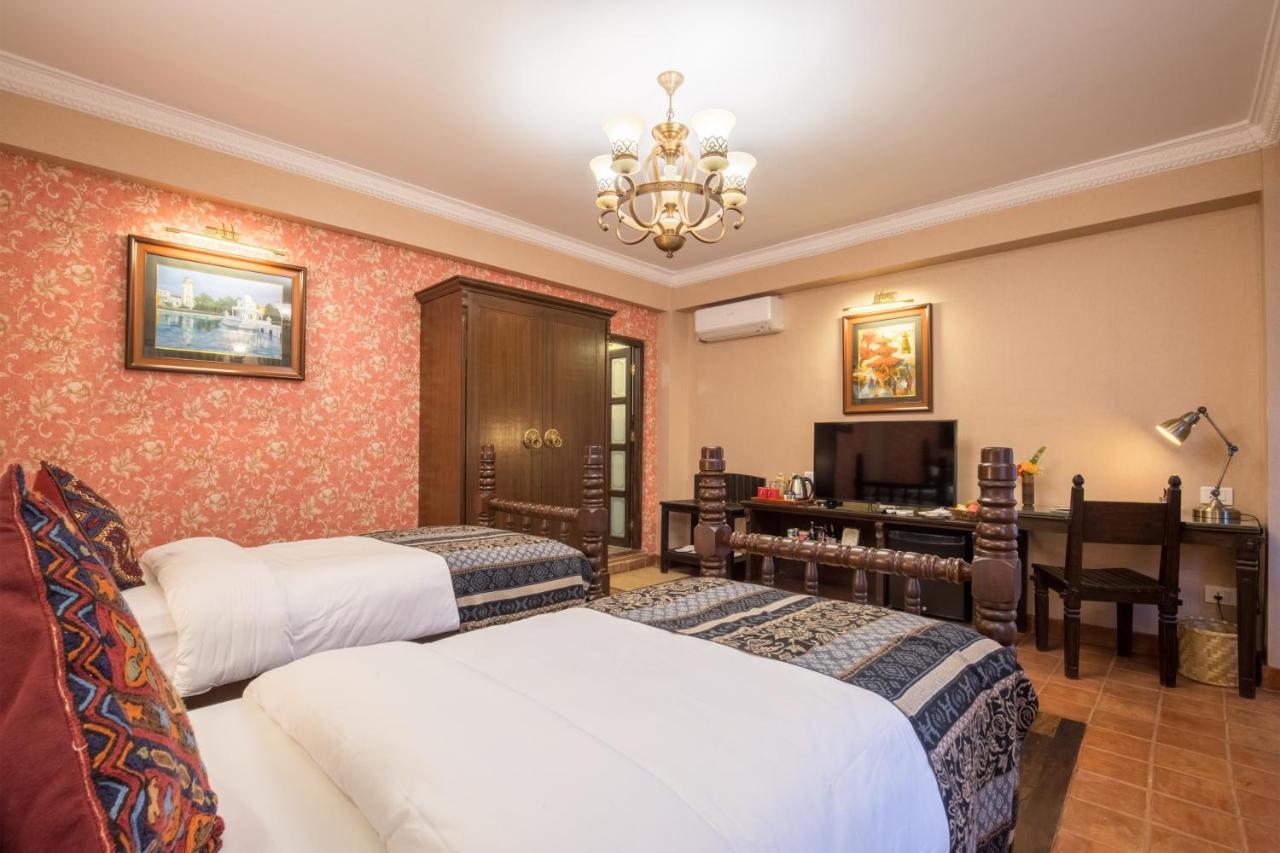 קטמנדו Baber Mahal Vilas - The Heritage Hotel מראה חיצוני תמונה