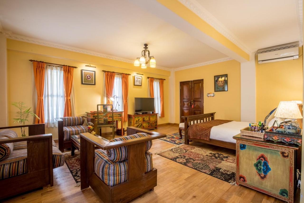 קטמנדו Baber Mahal Vilas - The Heritage Hotel מראה חיצוני תמונה